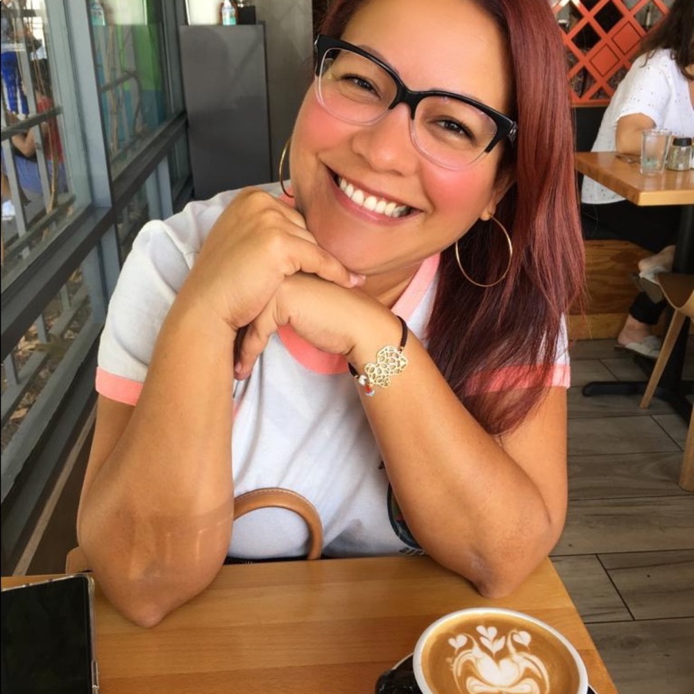 Meet your Posher, Jazmin